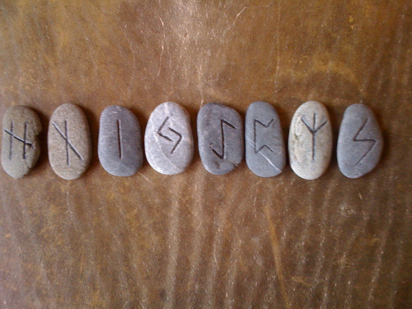 Initiation aux Runes